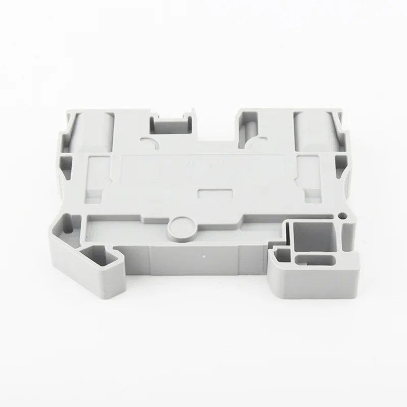 ПТ 10 Проводни терминални блок кроз Дин шину